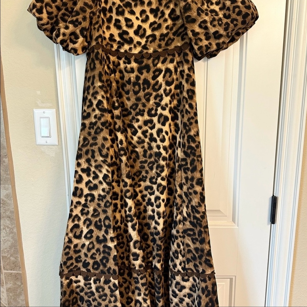 Entro Leopard Print Puff Sleeve Dress - Picture 5 of 10